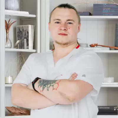 доктор Лопин Николай Николаевич фельдшер клиники «Санати» в Майкопе